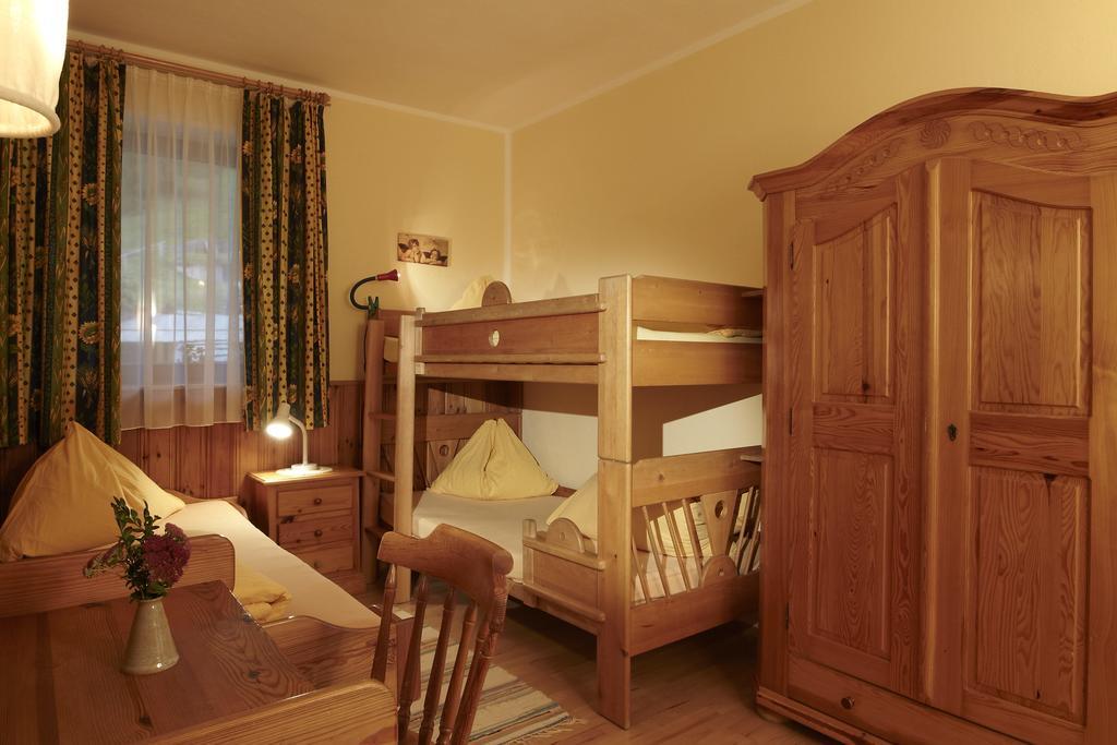 Biolandhaus Arche Eberstein Szoba fotó